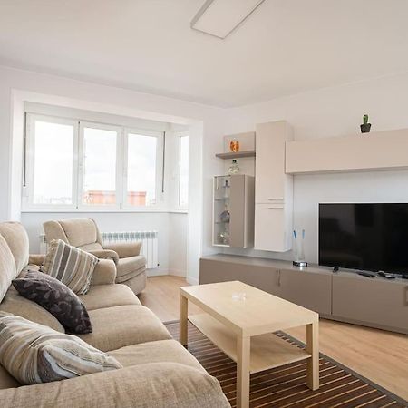 Myhousespain - Moderno Piso Frente Al Mar Хихон Экстерьер фото