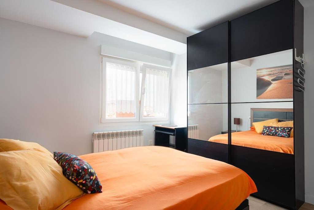 Myhousespain - Moderno Piso Frente Al Mar Хихон Экстерьер фото
